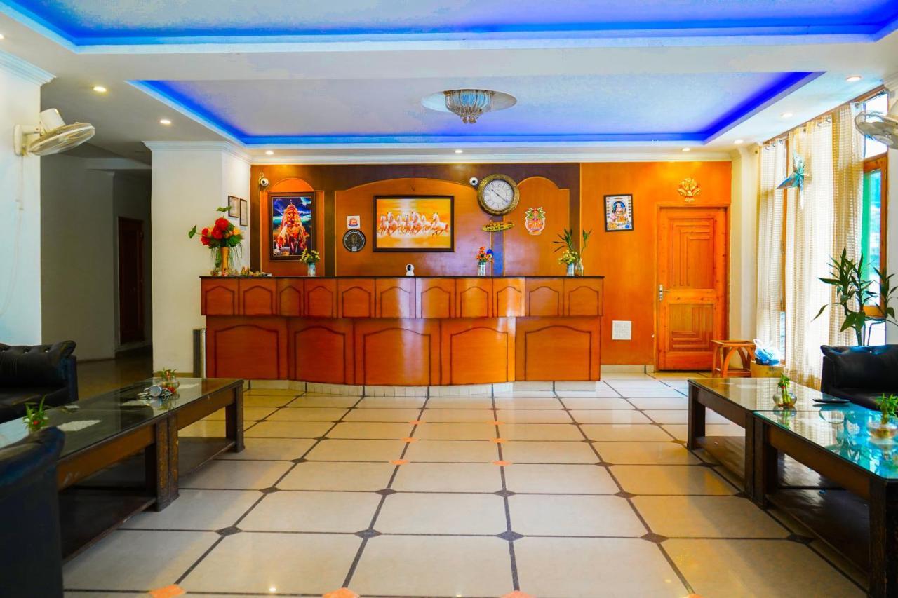 Hotel Akash Regency Manāli Extérieur photo